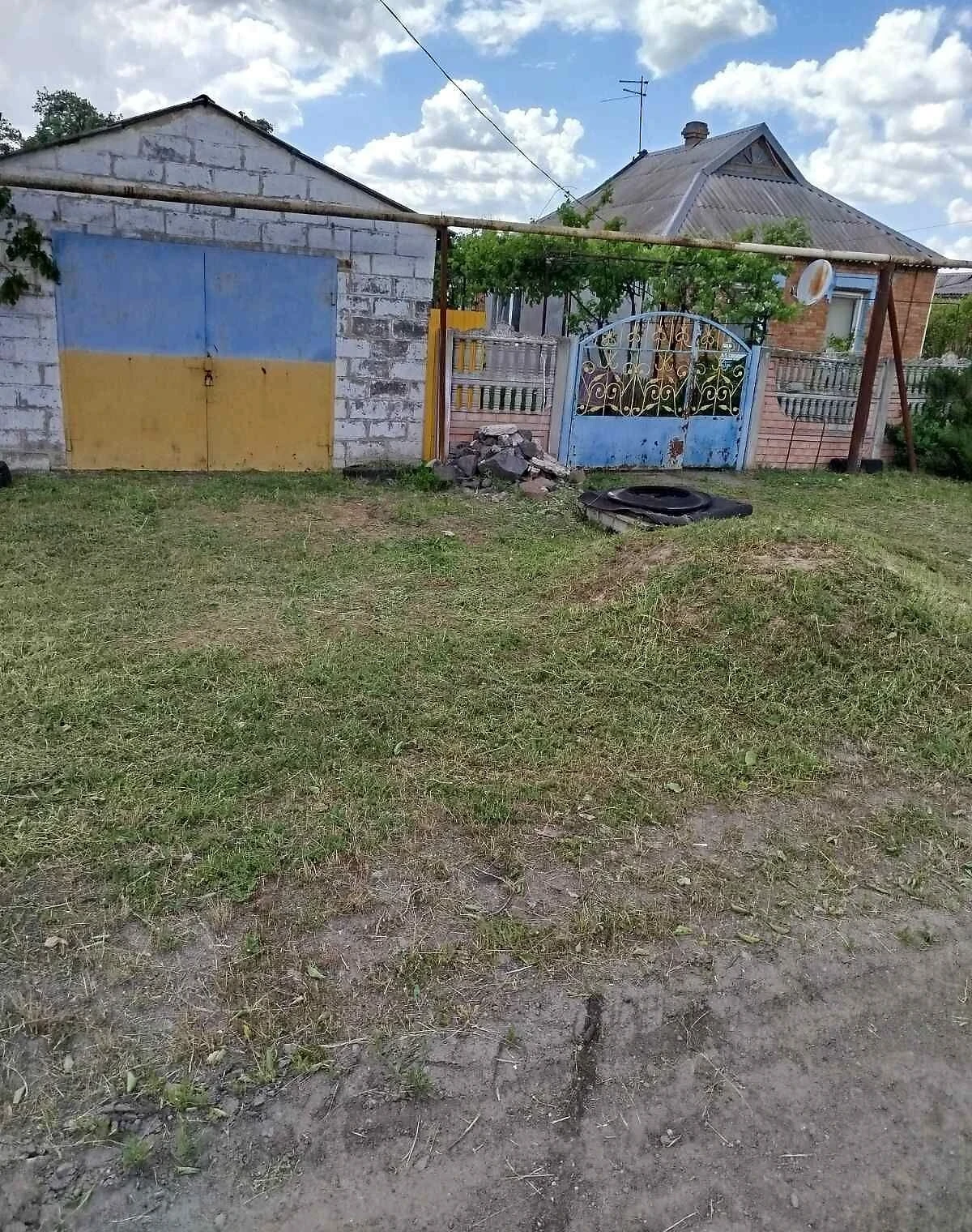 Дом, Новоивановка (Кривой Рог): гараж, 15 соток