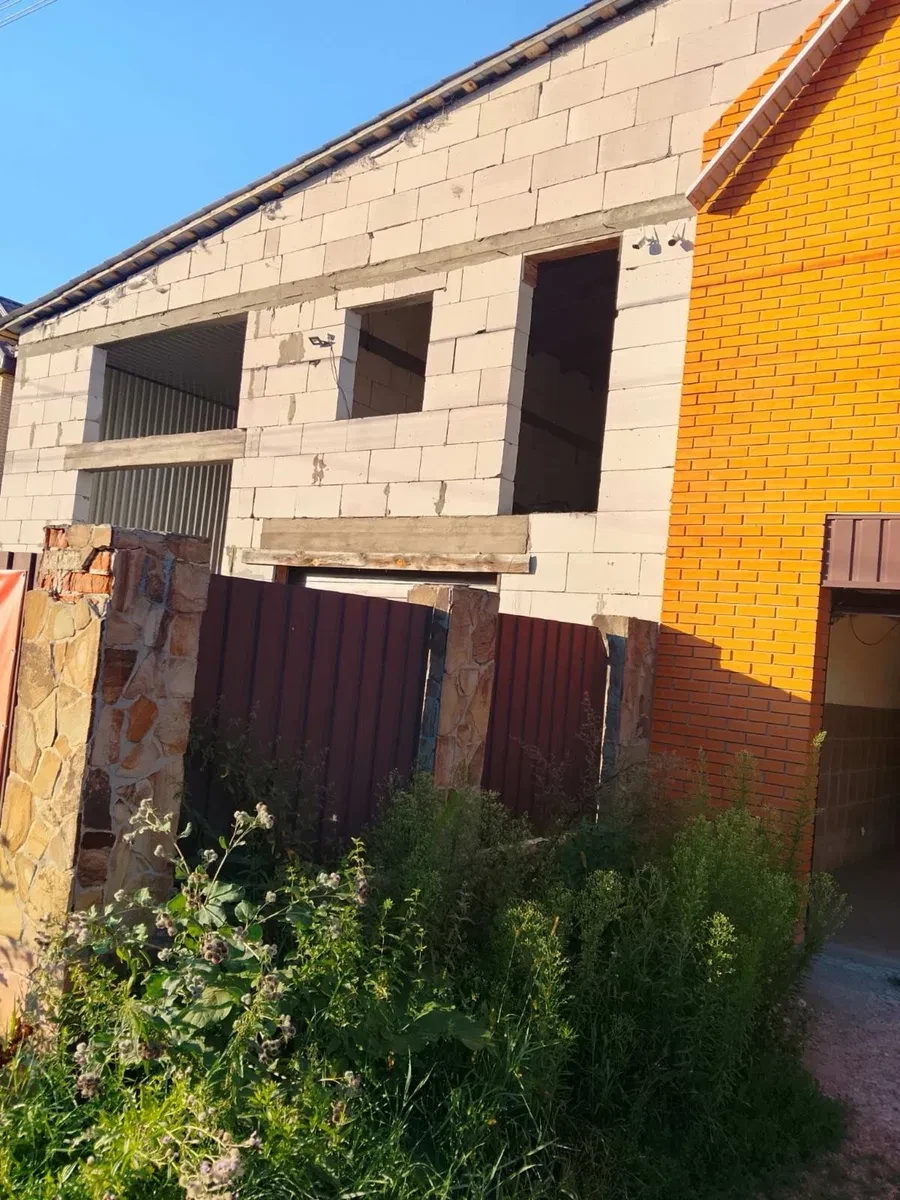 Гараж, Новые Петровцы: под СТО или склад, высокий потолок - фото 2