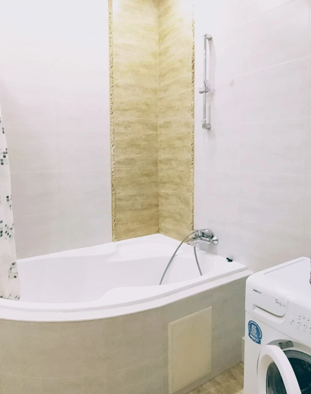 1-кімнатна квартира, Приморський: укриття в будинку, кухня 17 м², фото 5