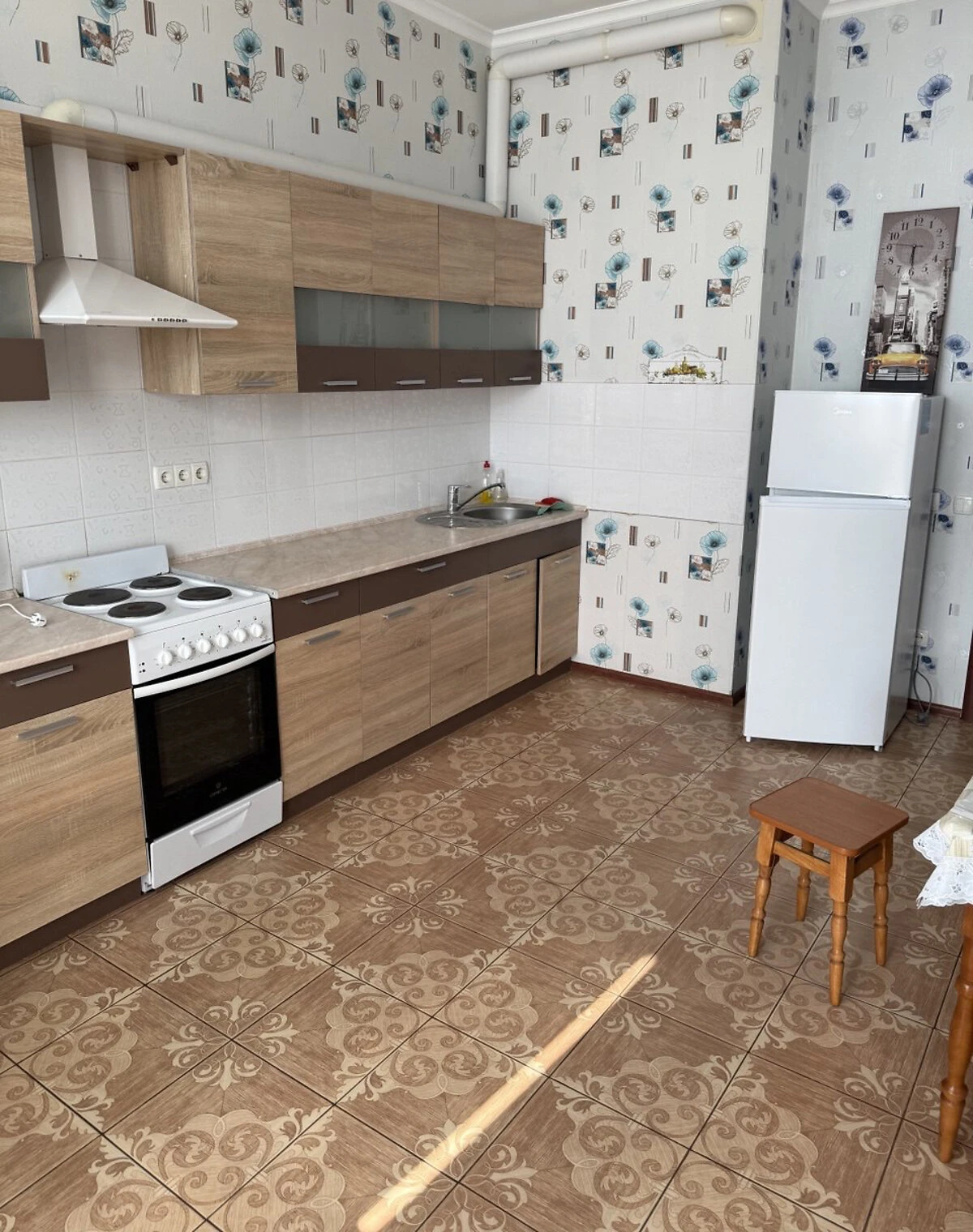 1-кімнатна квартира, Соцмісто: ліфт, вода й опалення без світла - фото 1