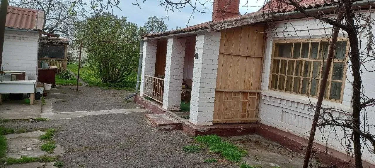 Будинок, Вільне: 20 соток, гараж і літня кухня, фото 3