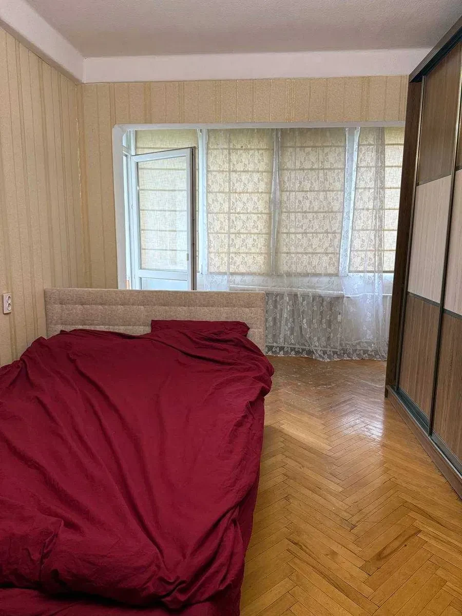 1-комнатная квартира, Голосеевский: метро ВДНХ за 10 мин, парк рядом, фото 3