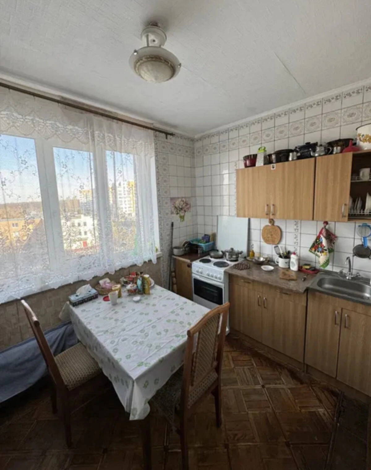 1-кімнатна квартира, Нагірний: кухня 11.5 м², паркет - фото 1