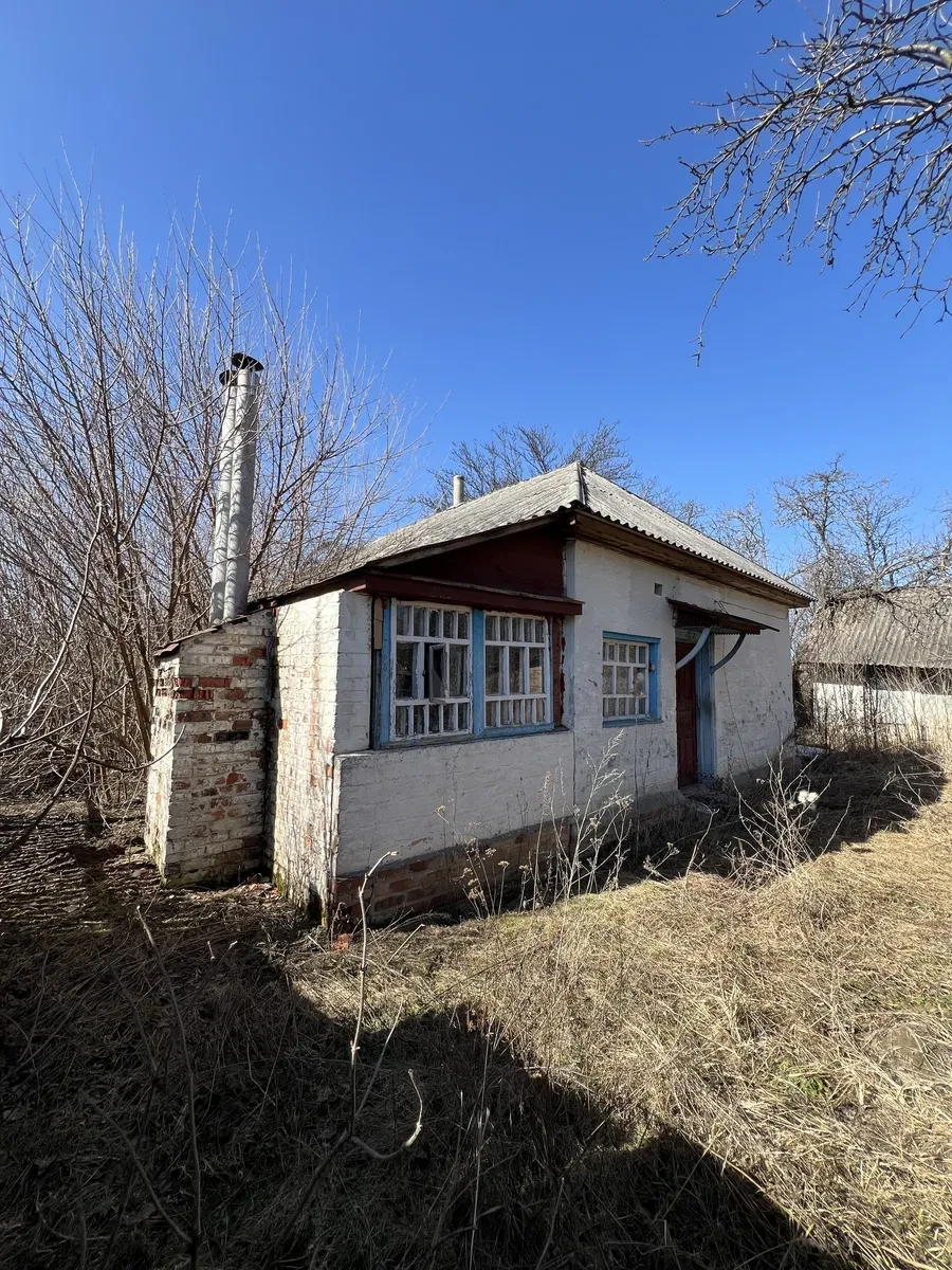 Дача, Білейки: 70 км до Києва, метро Лісова 64 км