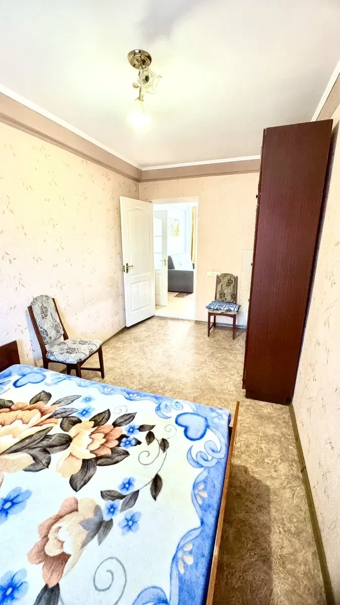 2-кімнатна квартира, Черемушки: район Димитрівського ринку, мебльована - фото 4
