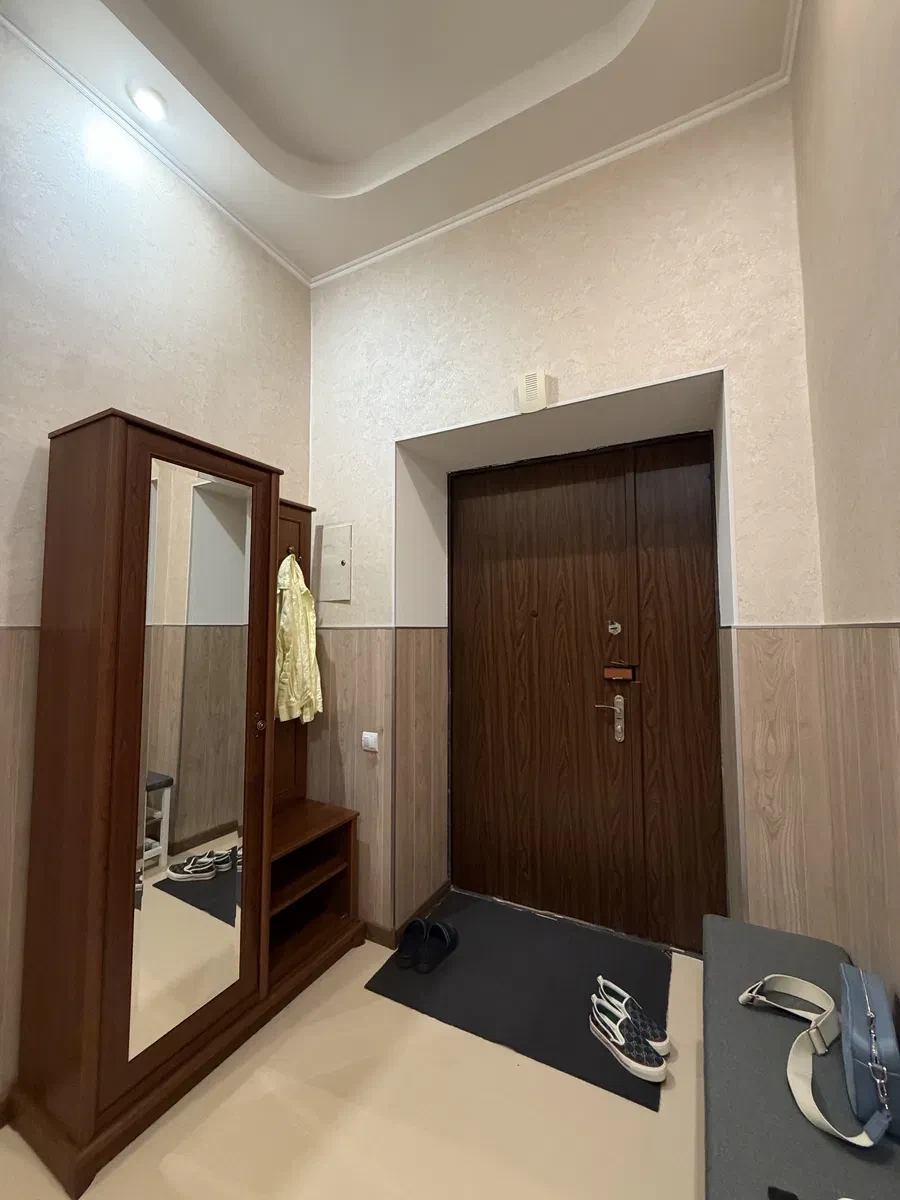 2-кімнатна квартира, Приморський: євроремонт, паркувальне місце - фото 2