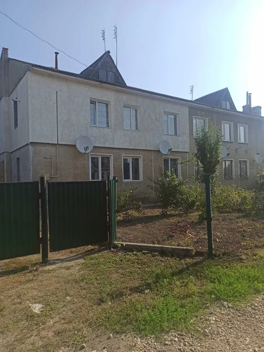 2-кімнатна квартира, Гримайлів: окремий вхід, гараж, 45 км до Тернополя - фото 1