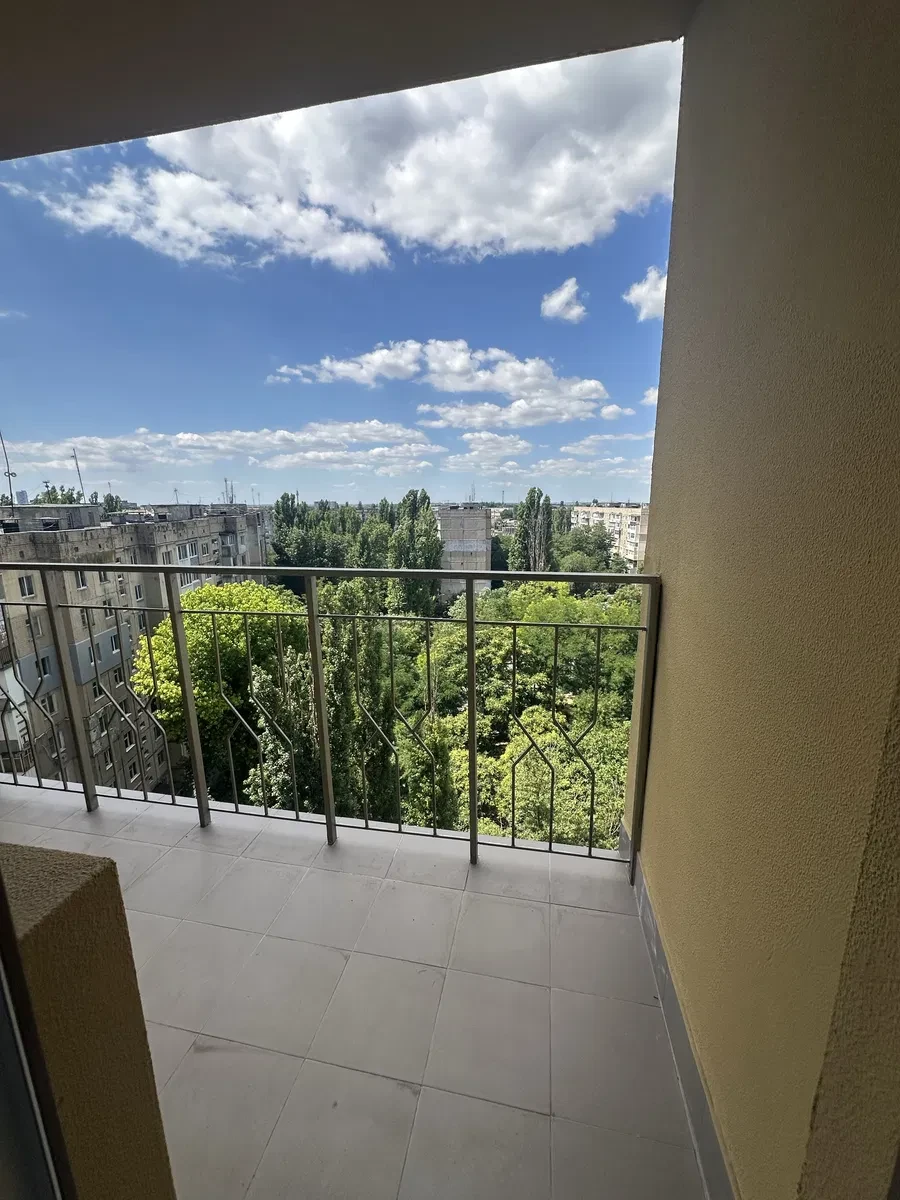 1-кімнатна квартира у ЖК Одесские Традиции: ремонт, балкон - фото 4