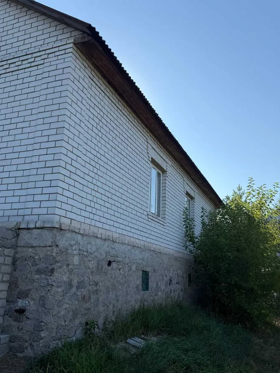 Будинок, Богуслав: гараж, підвал близько 102 м², ділянка 15 соток - фото 4