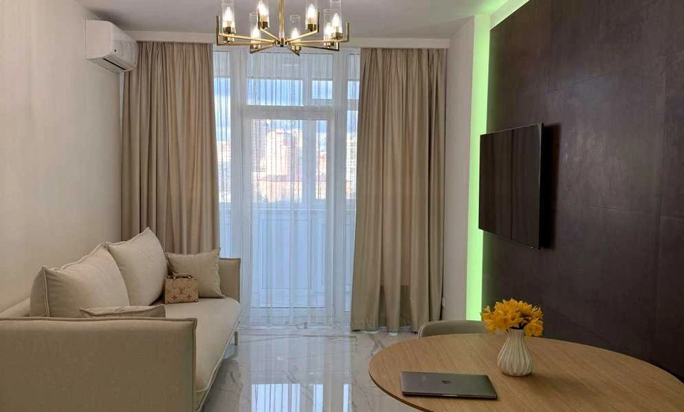 1-кімнатна квартира у ЖК Manhattan City: кухня 22 м², тепла підлога - фото 4