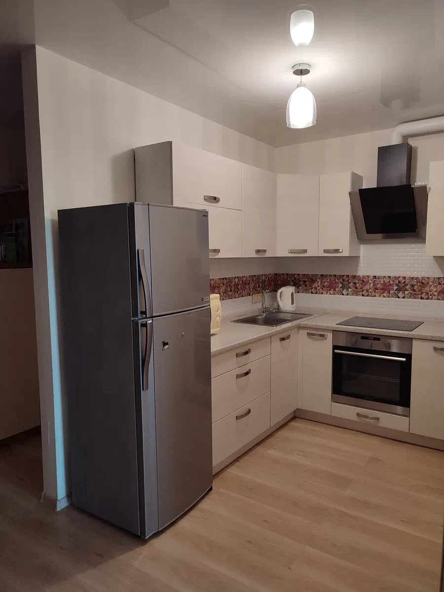 3-кімнатна квартира, Дарницький: резервне живлення, озеро - фото 3