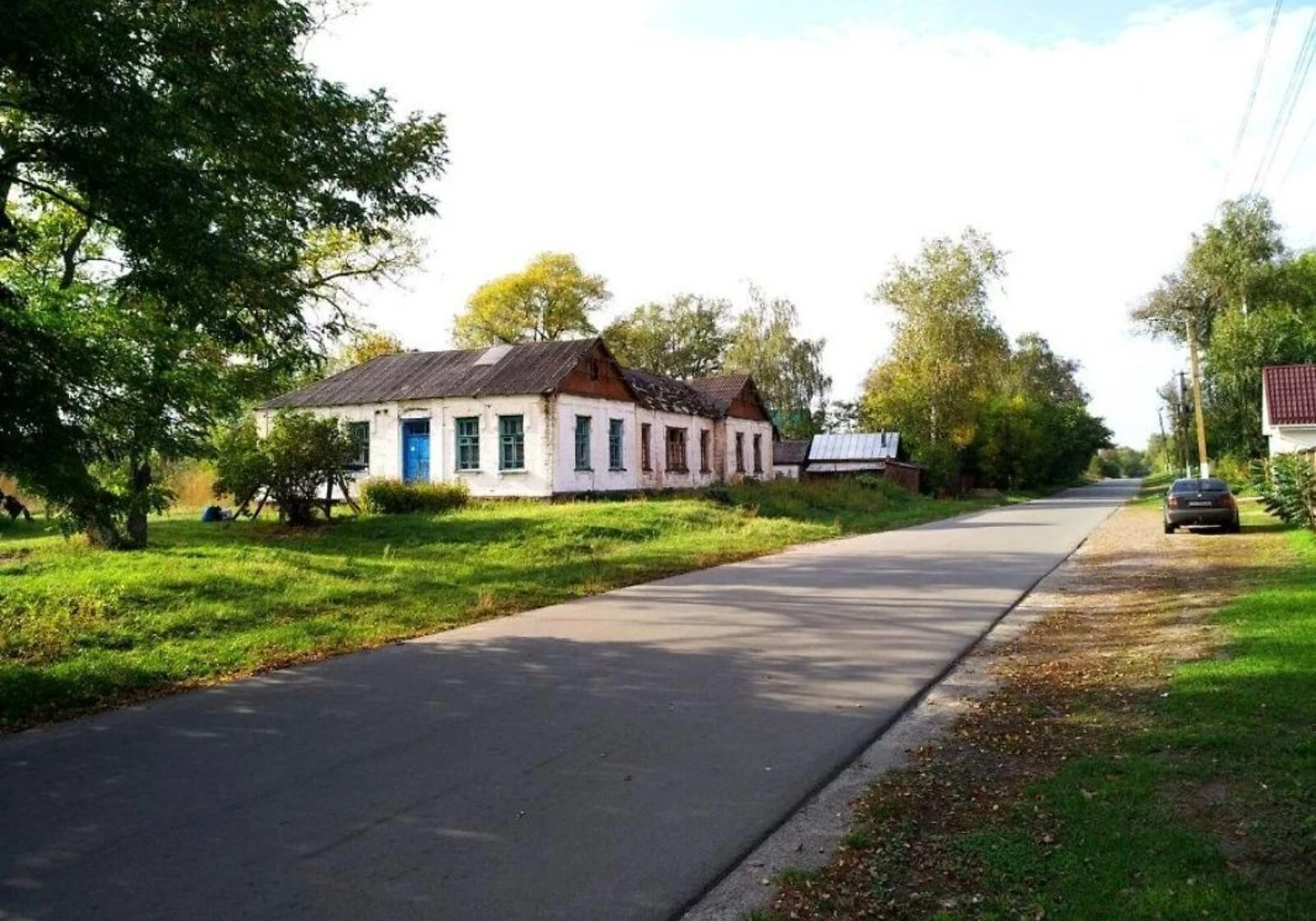 Будинок, Кобижча: гараж, 28 соток, потребує ремонту