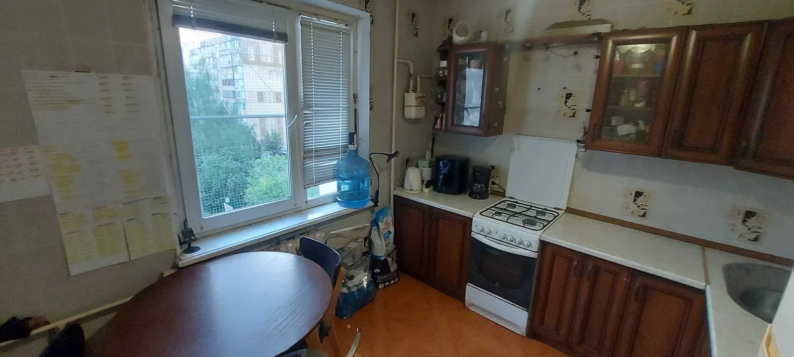 2-кімнатна квартира, Вишневе: усі меблі й техніка, поруч озеро - фото 2