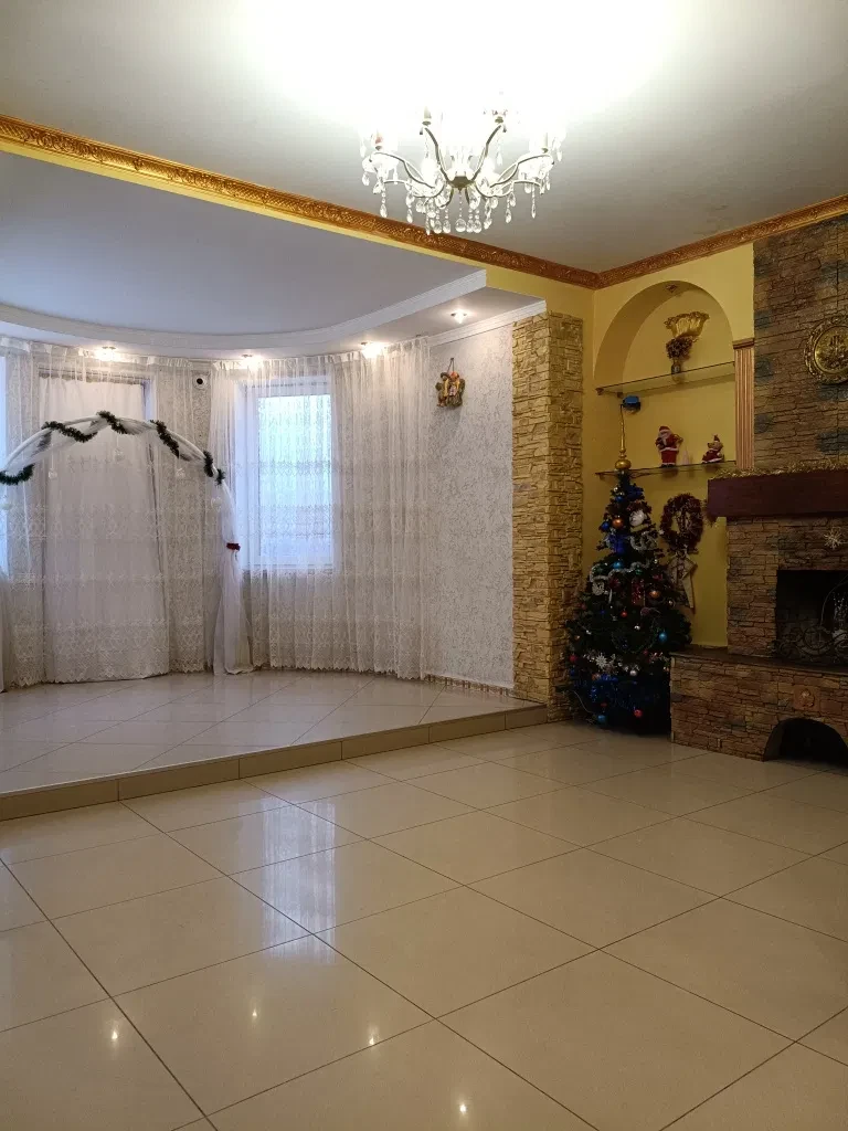 Котедж, Шевченківський: басейн, баня, автономна електростанція - фото 2