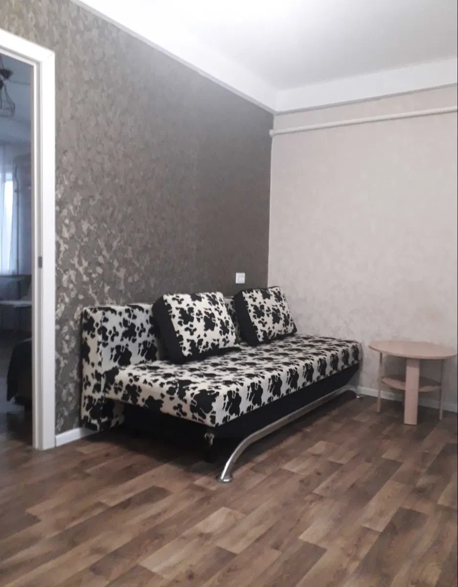 2-кімнатна квартира, Вознесенівський: хороший ремонт, меблі й техніка - фото 4