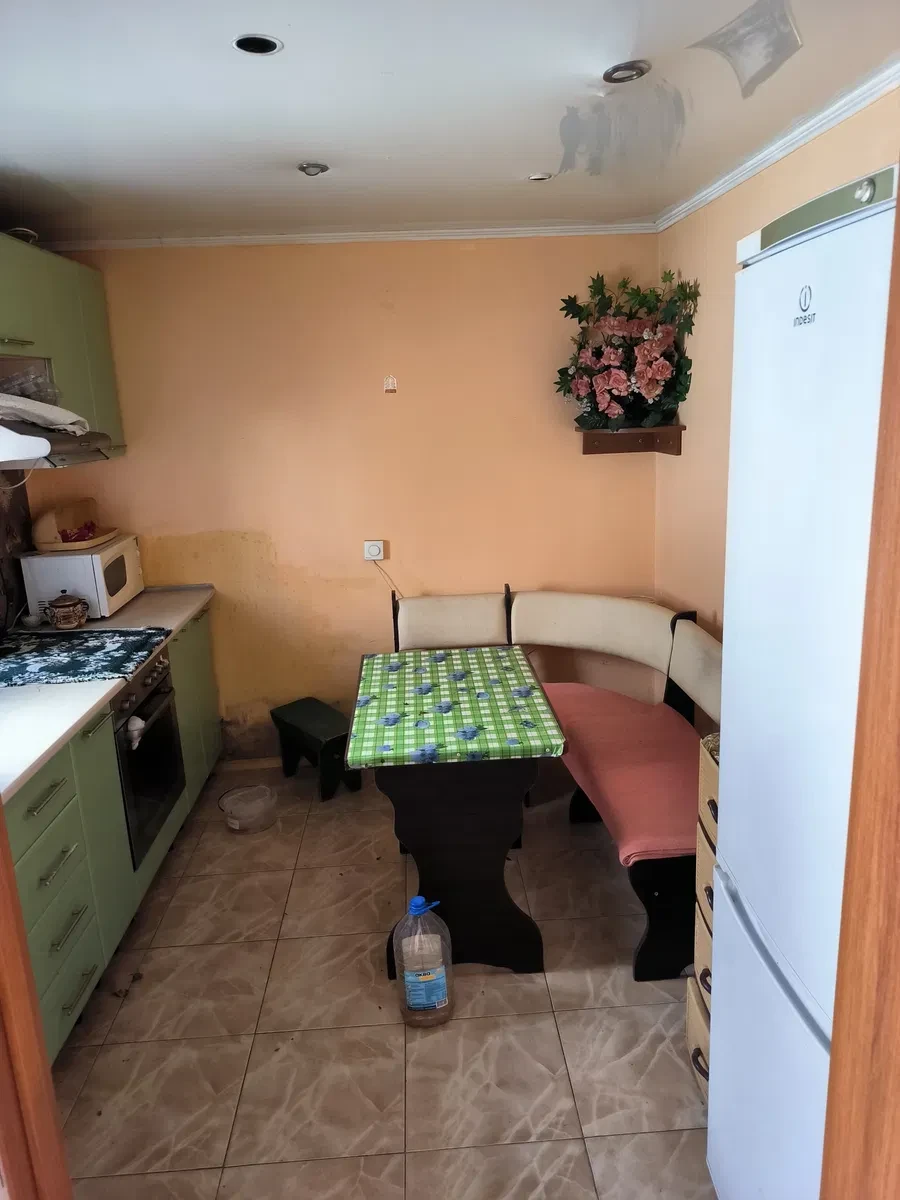 Частина будинку, Заводський: житловий стан, меблі та техніка - фото 4