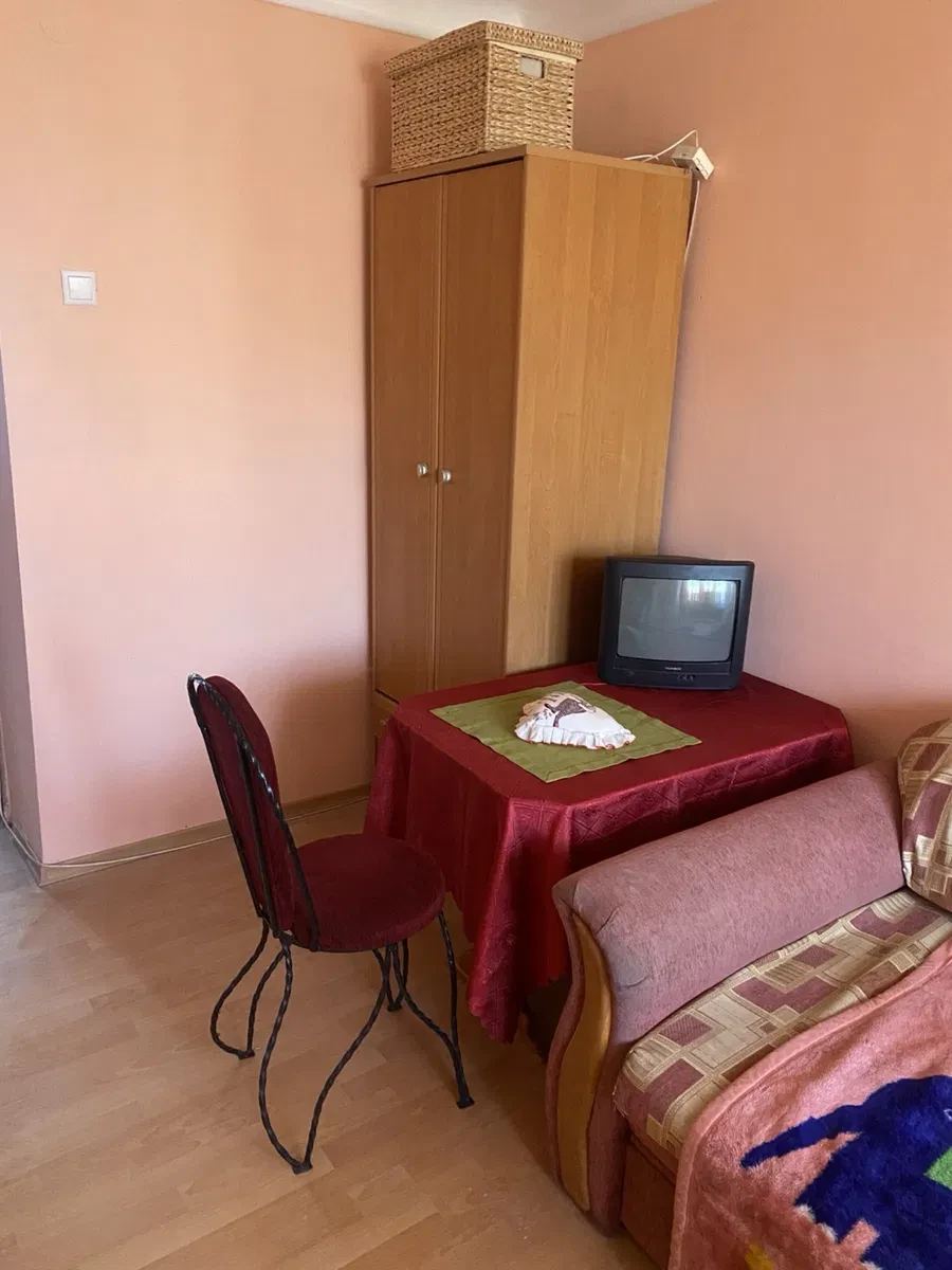 3-кімнатна квартира, Дніпровський: лівий берег, меблі, 2 балкони - фото 3