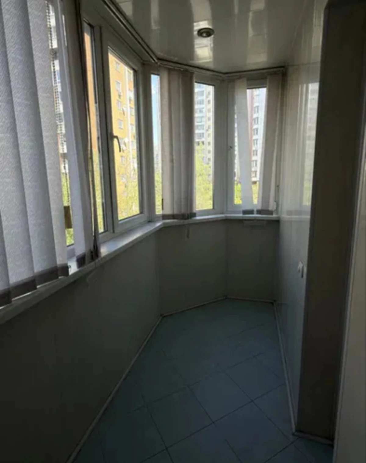 3-кімнатна квартира, Київ: дизайнерський ремонт, опалення без світла - фото 3