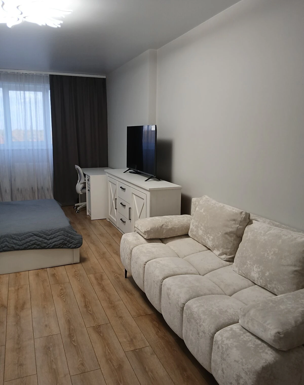 1-кімнатна квартира, Озерна: дизайнерський ремонт, тепло без світла - фото 2