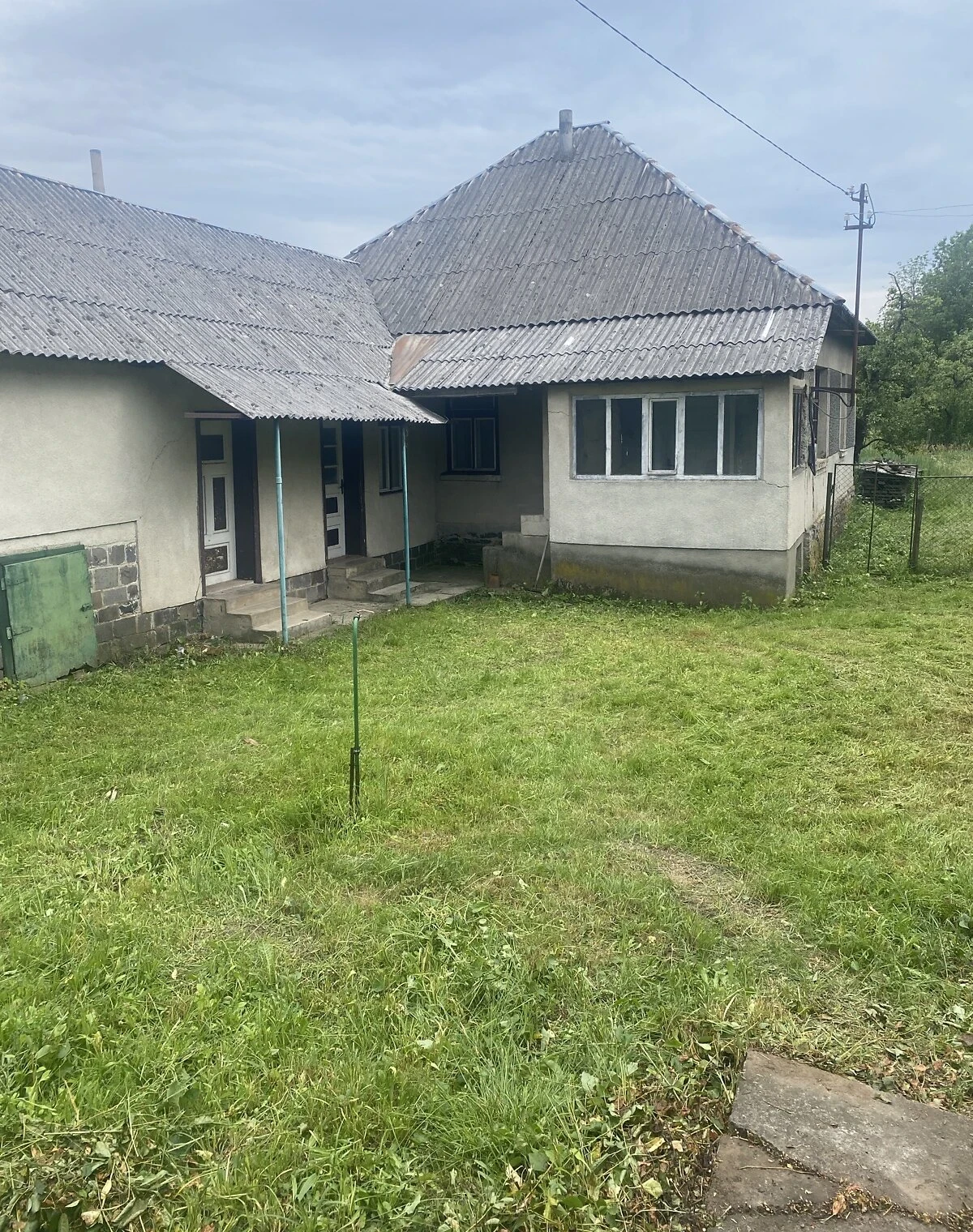 Дом, Лецовица: 20 соток, гараж с подвалом, печное отопление