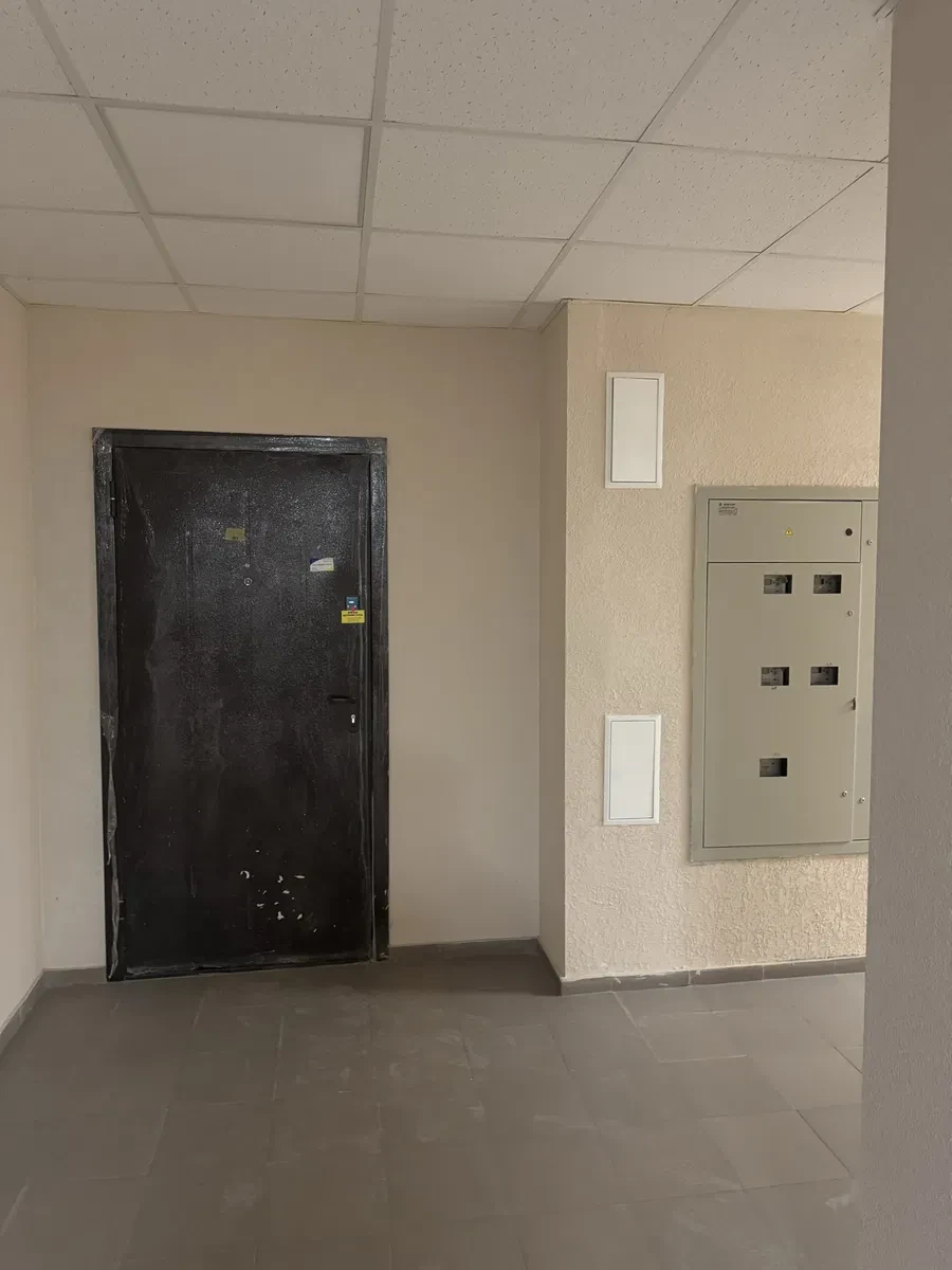 1-кімнатна квартира у ЖК Кришталеві Джерала: після будівельників
