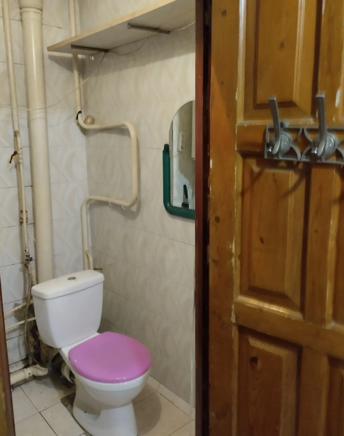 1-кімнатна квартира, Металургійний: вода і газ без світла, фото 4