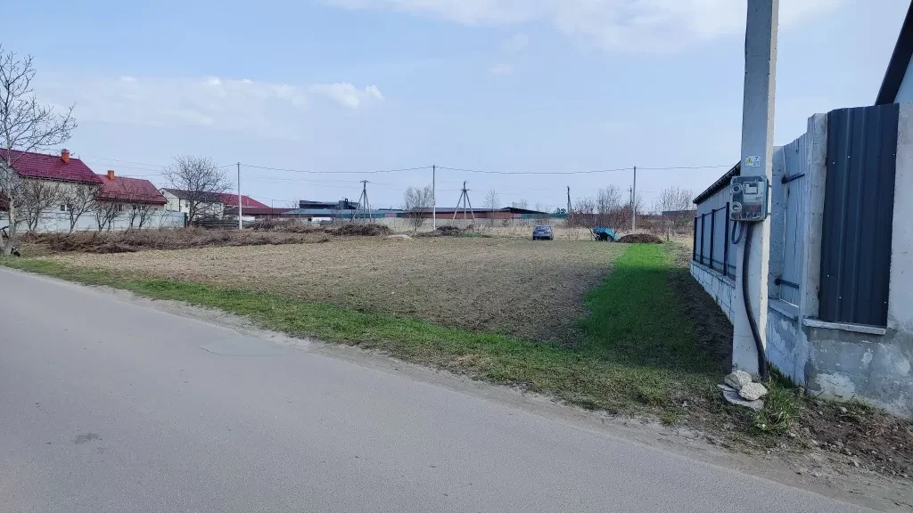 Ділянка 11 соток, Нові Петрівці: асфальт, дві сторони, NOVUS - фото 2