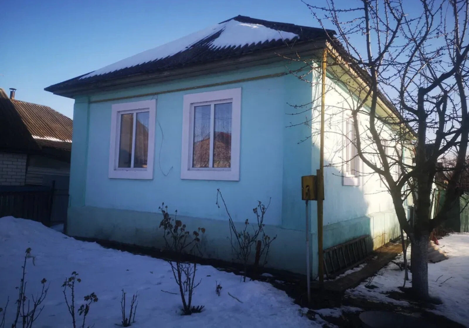 Будинок, Бахмач: веранда, свердловина, літня кухня - фото 3