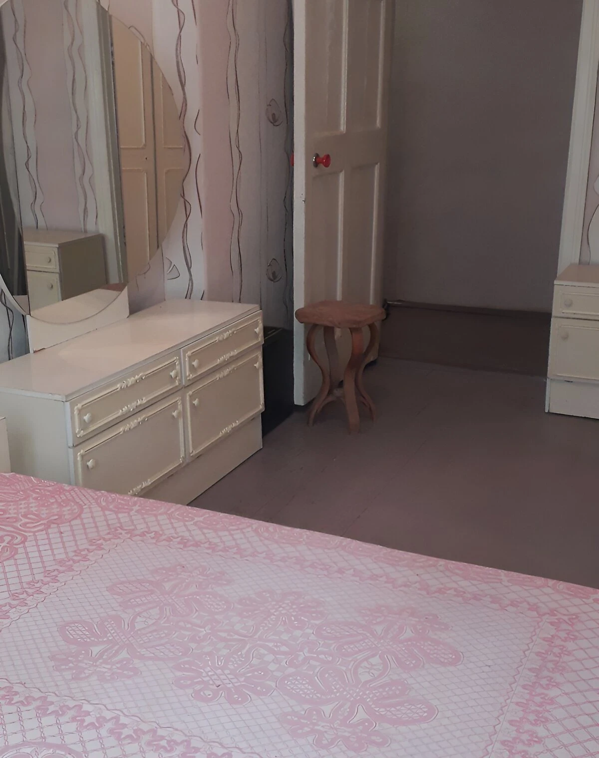 2-кімнатна квартира, Павло-Кічкас: косметичний ремонт, цегляні стіни - фото 3