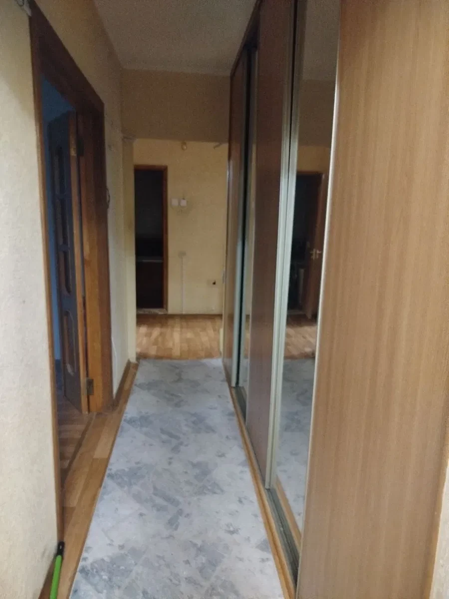 3-кімнатна квартира, Дніпровський: комора 4 м², безкоштовна парковка, фото 4