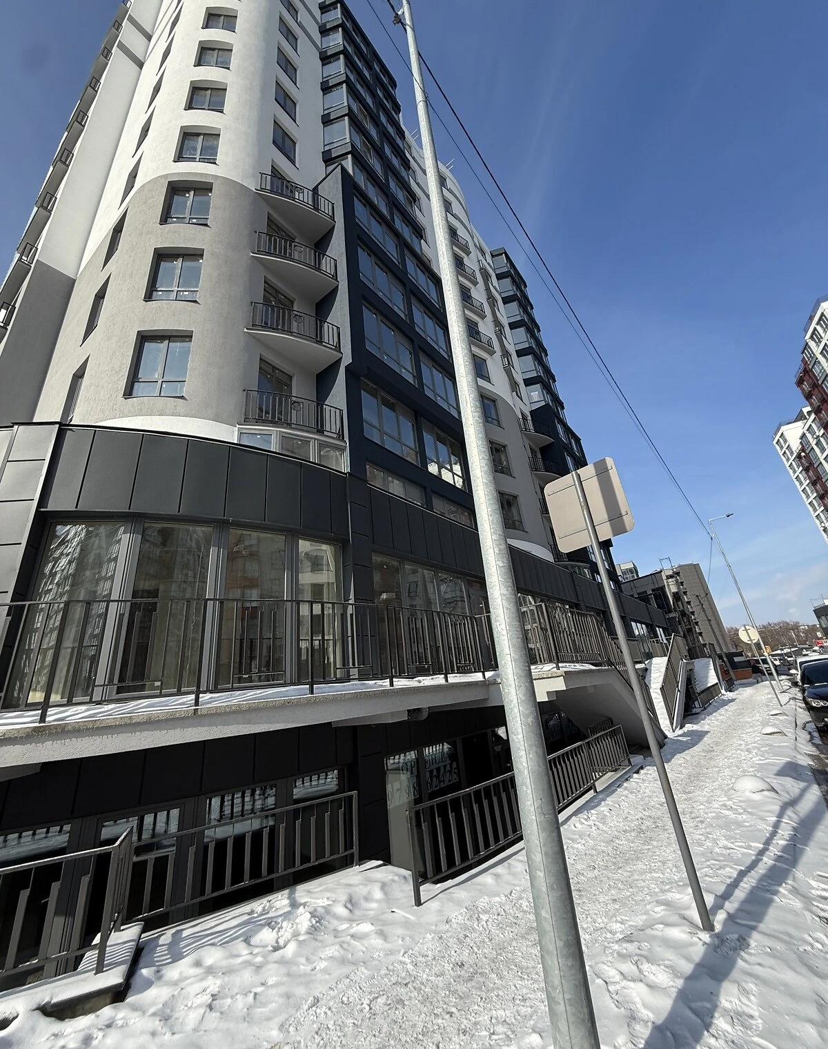 2-комнатная квартира, Княгинин: дом 2025 года, закрытый двор - фото 1