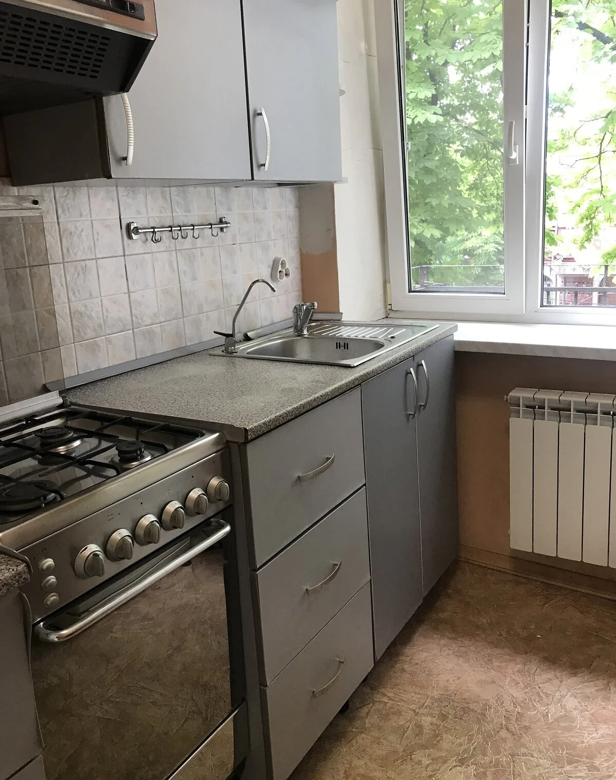 2-кімнатна квартира, Олександрівський: євроремонт, інтернет без світла - фото 4