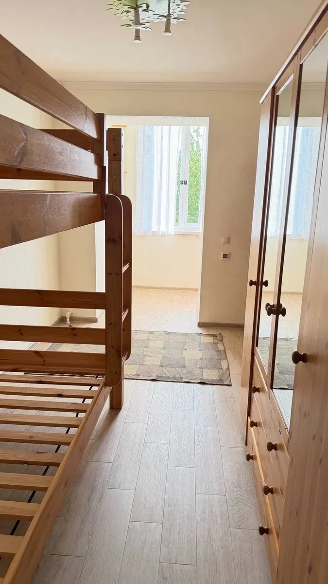 3-комнатная квартира, Дарницкий: евроремонт, кухня-гостиная 19,5 м², фото 5