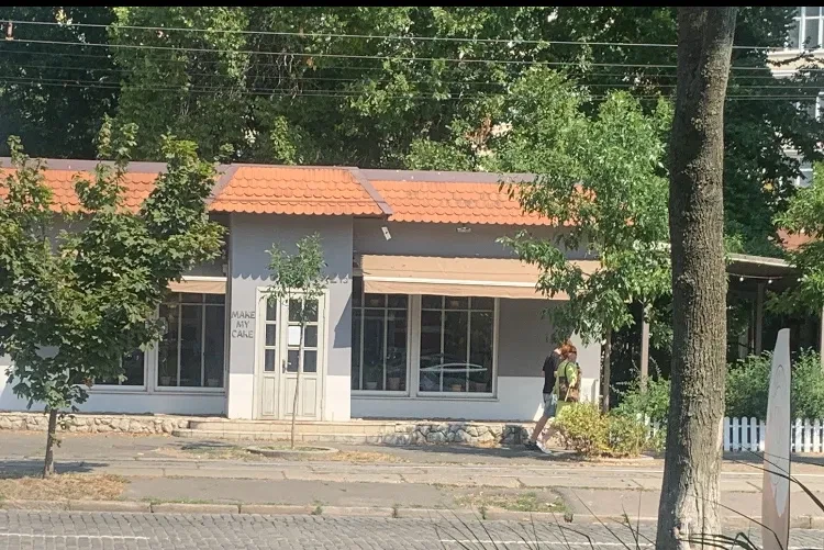Окрема будівля, Приморський: тераса 100 м², біля моря - фото 1