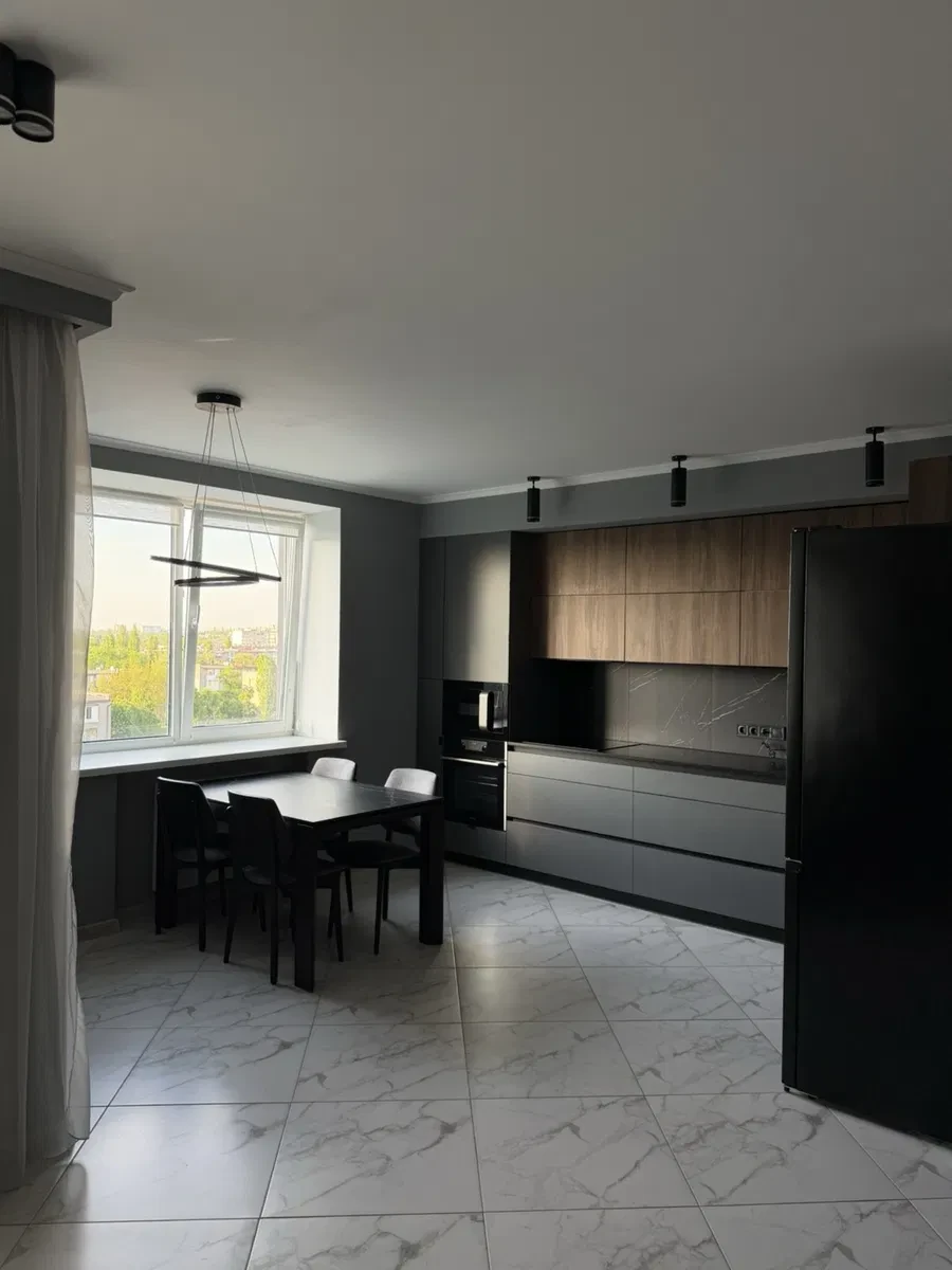 2-кімнатна квартира, Кременчук: центр міста, ремонт - фото 2