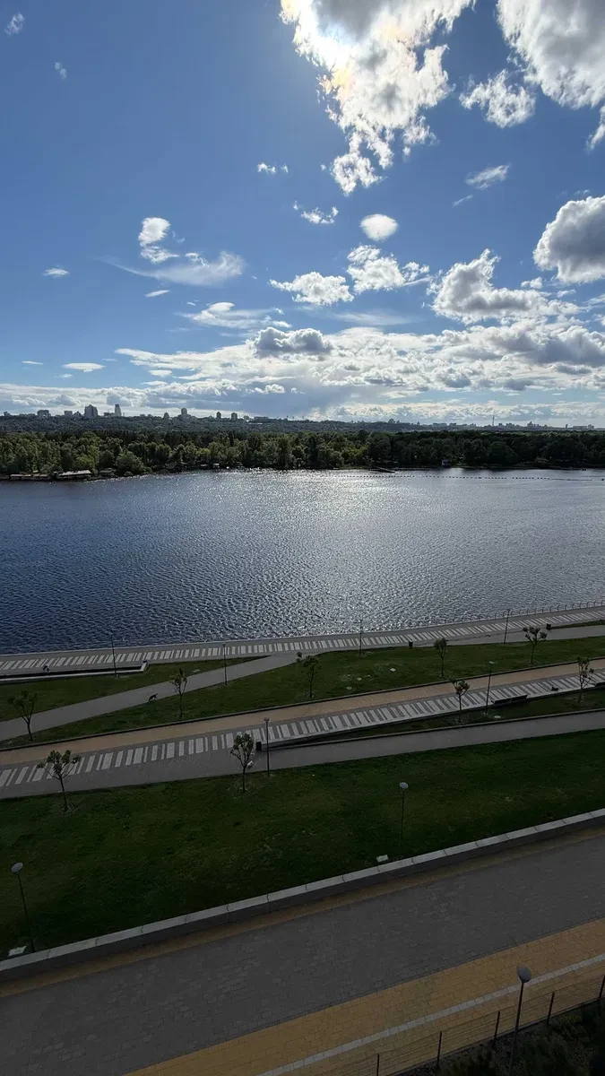 3-кімнатна квартира у ЖК Русанівська Гавань: генератор, панорамний вид, фото 2
