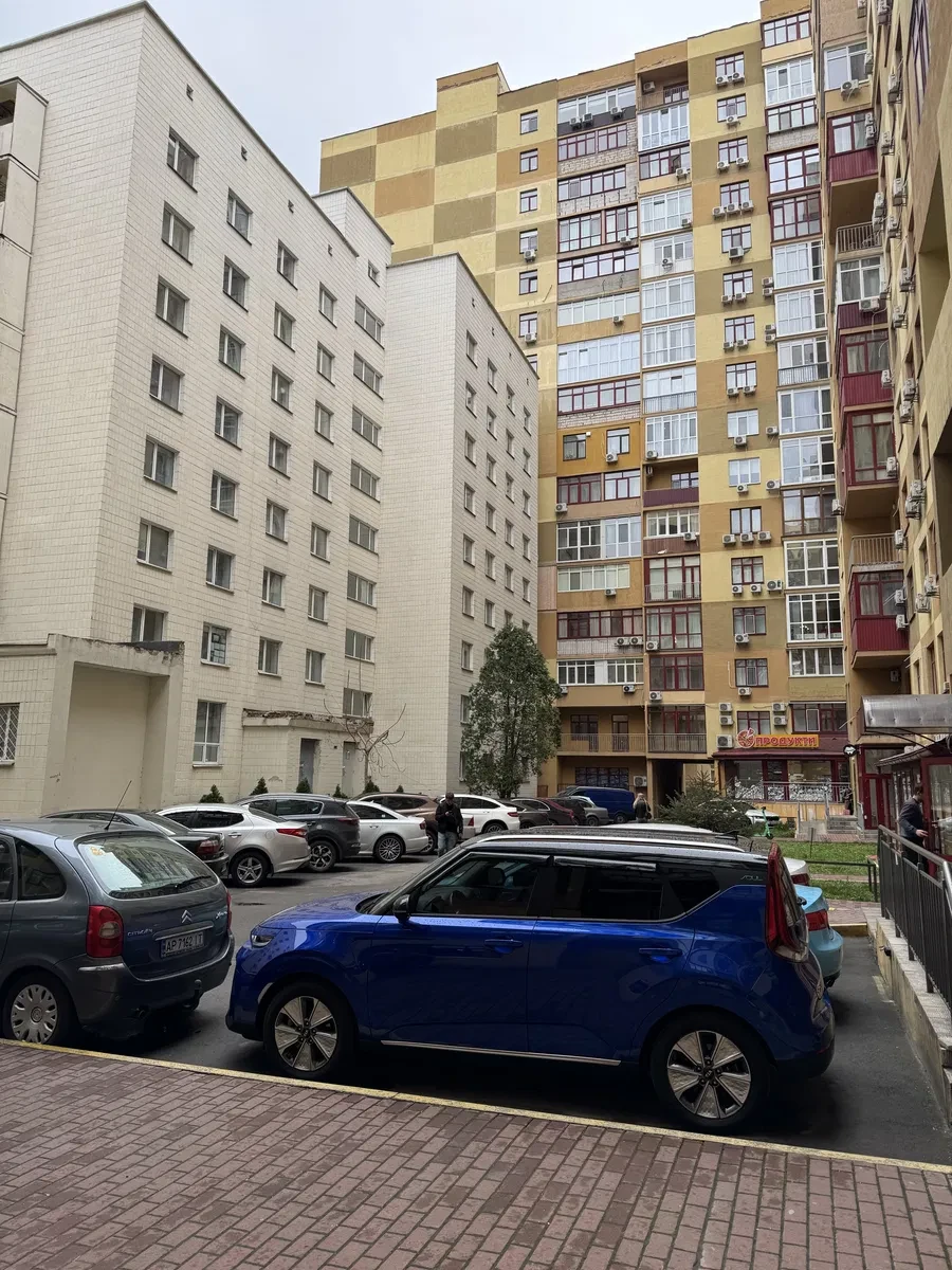 Приміщення, Печерський: фасадне, спортзал, офіси - фото 2