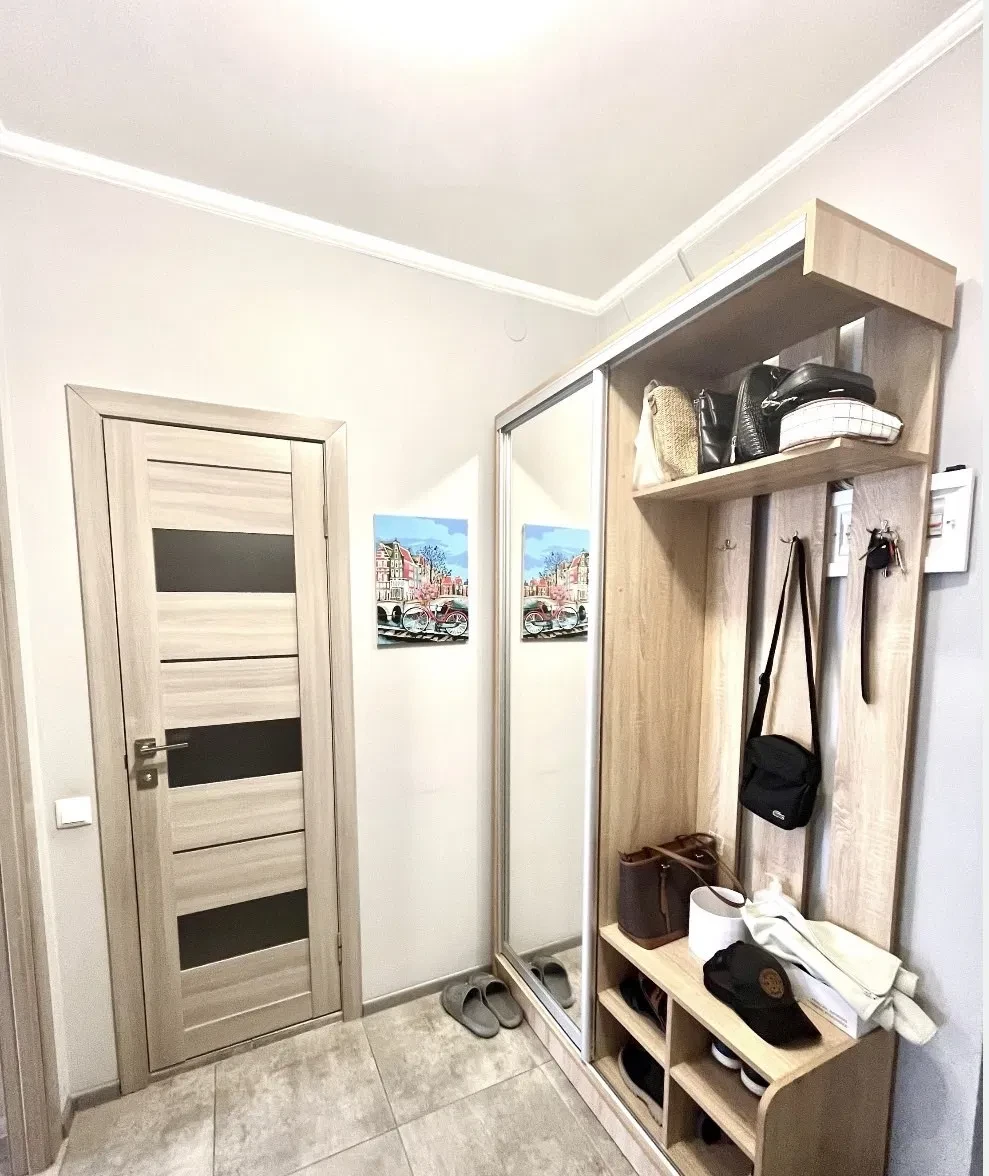 1-кімнатна квартира, Шевченківський: велика тераса 11 м², євроремонт - фото 2