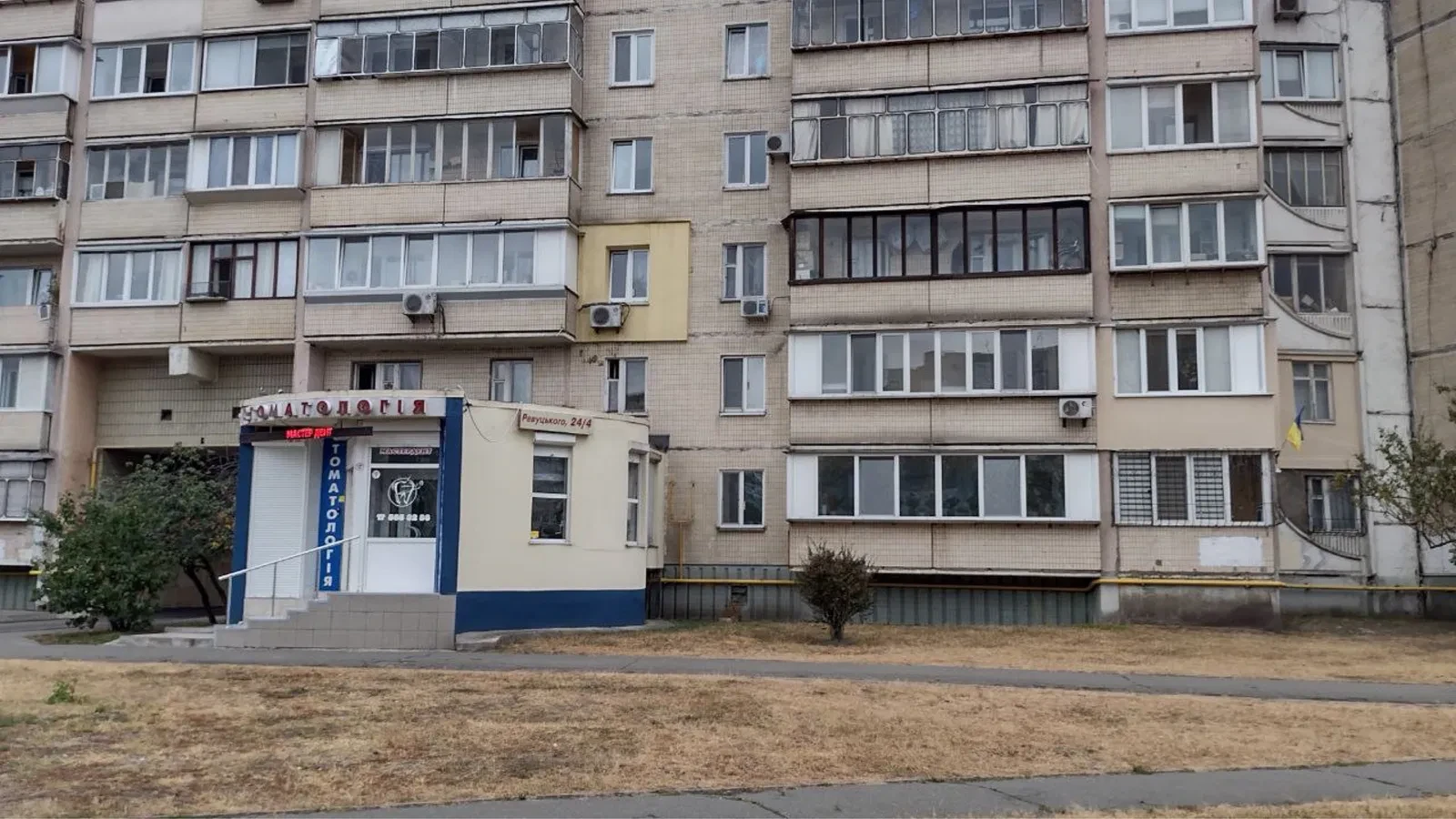 2-кімнатна квартира, Дарницький: метро Харківська 15 хв пішки, меблі