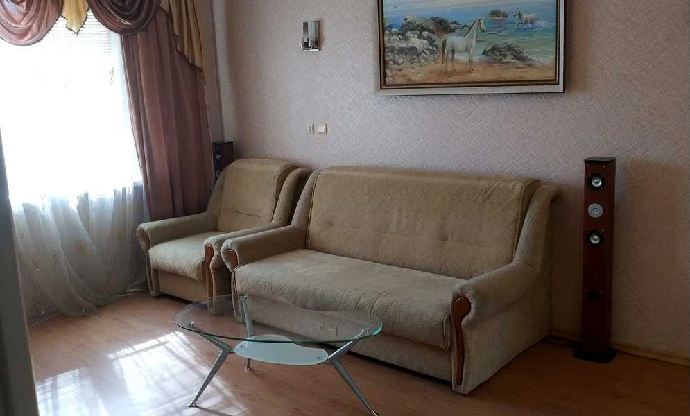 1-комнатная квартира, Деснянский: лоджия 4 м², можно с котом, фото 3