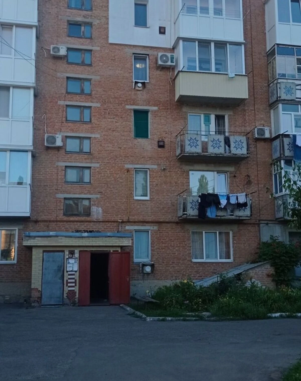 3-кімнатна квартира, Варва: балкон, бойлер - фото 1