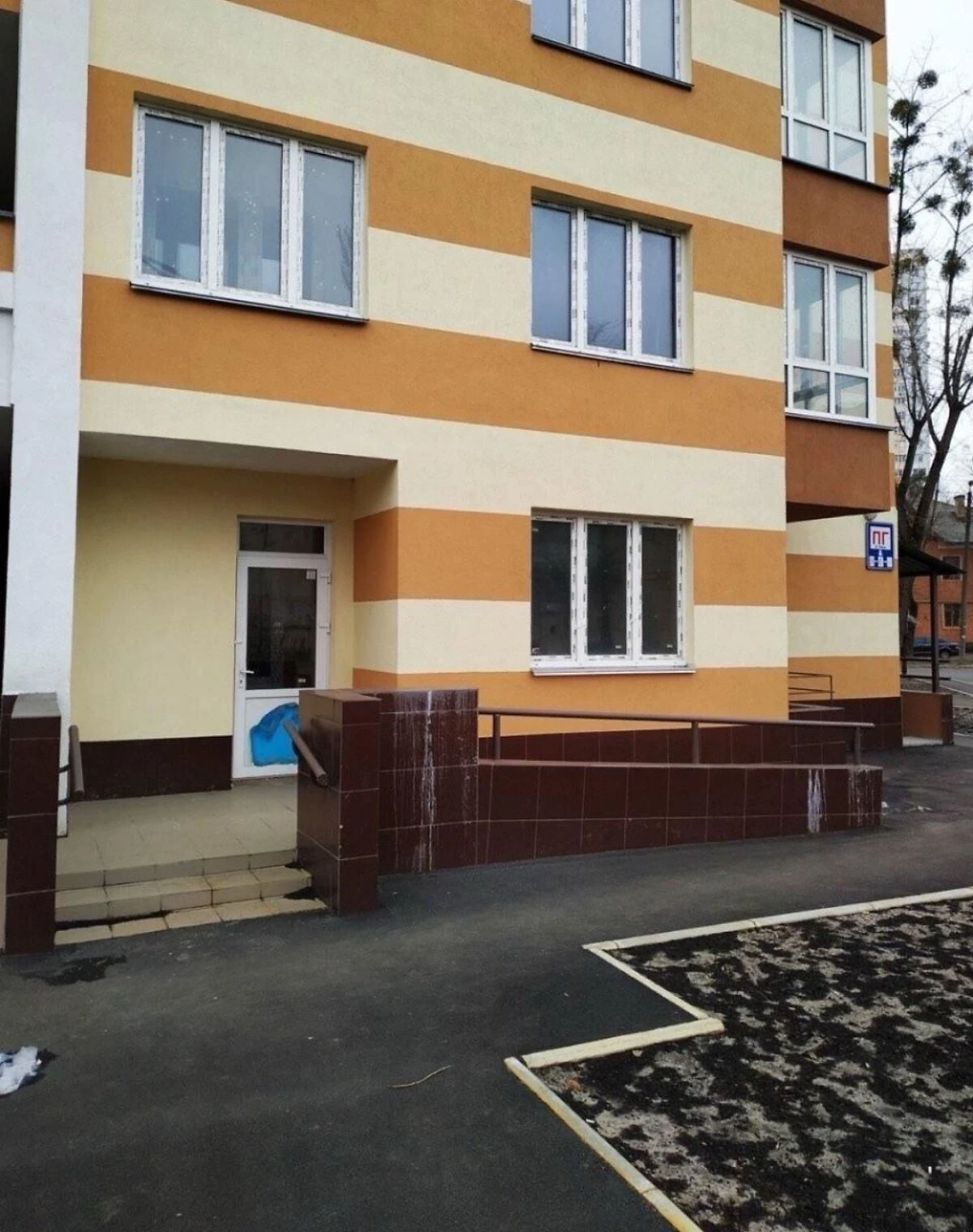 Приміщення, Соцмісто: фасадне, інтернет і опалення під час відключень - фото 4