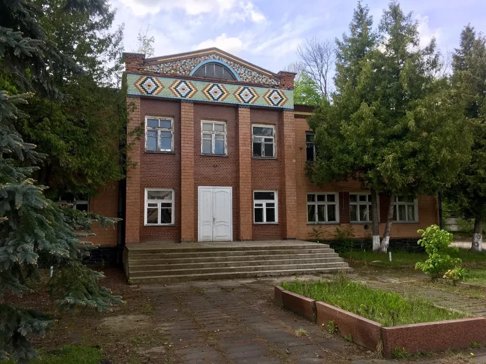 Приміщення, Ємільчине: окрема будівля, паркувальне місце, фото 3