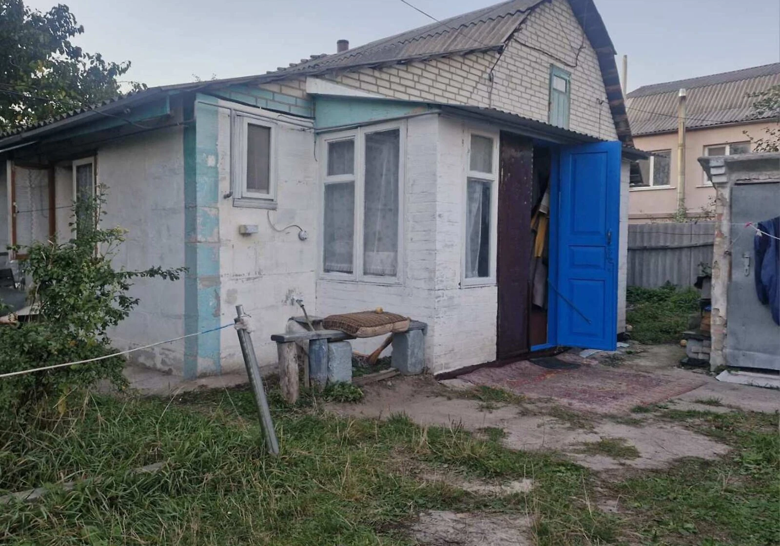 Будинок, Фастів: потребує ремонту, 6 соток, газове опалення