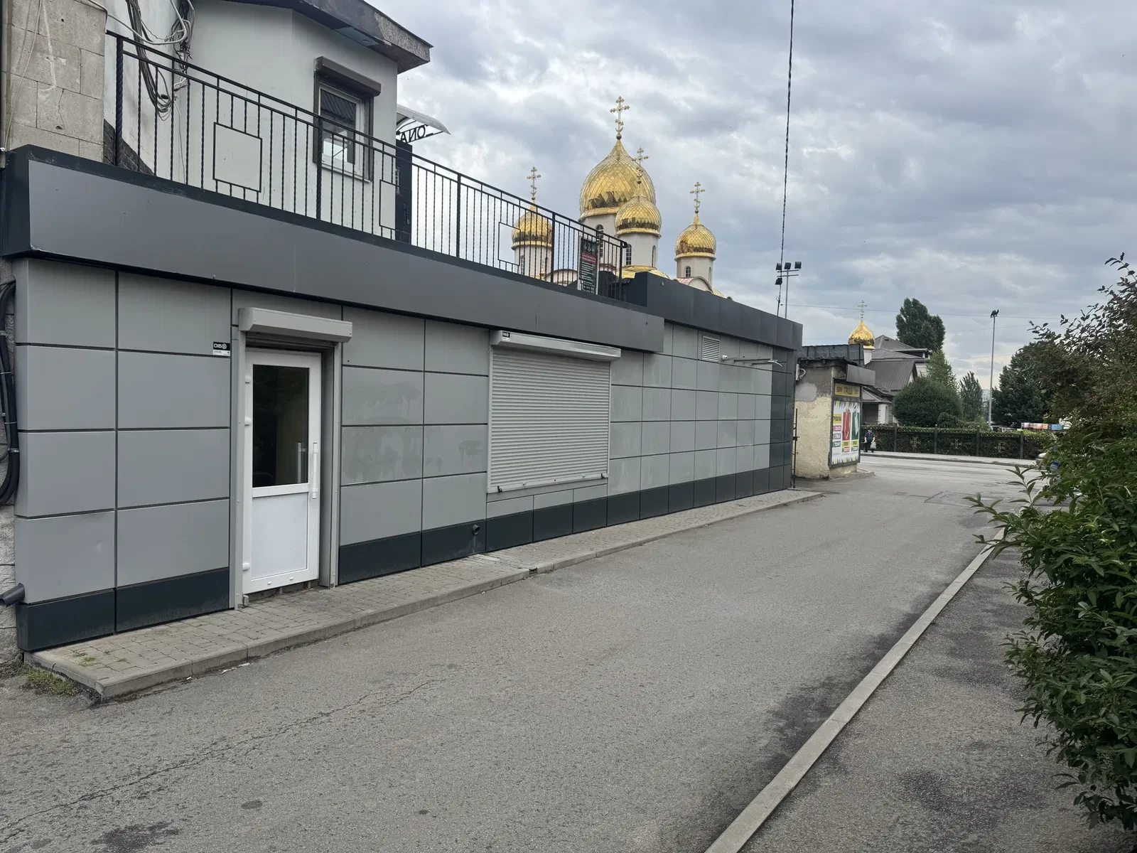 Магазин, Холодногірський: свіжий ремонт, 50 кВт електрики