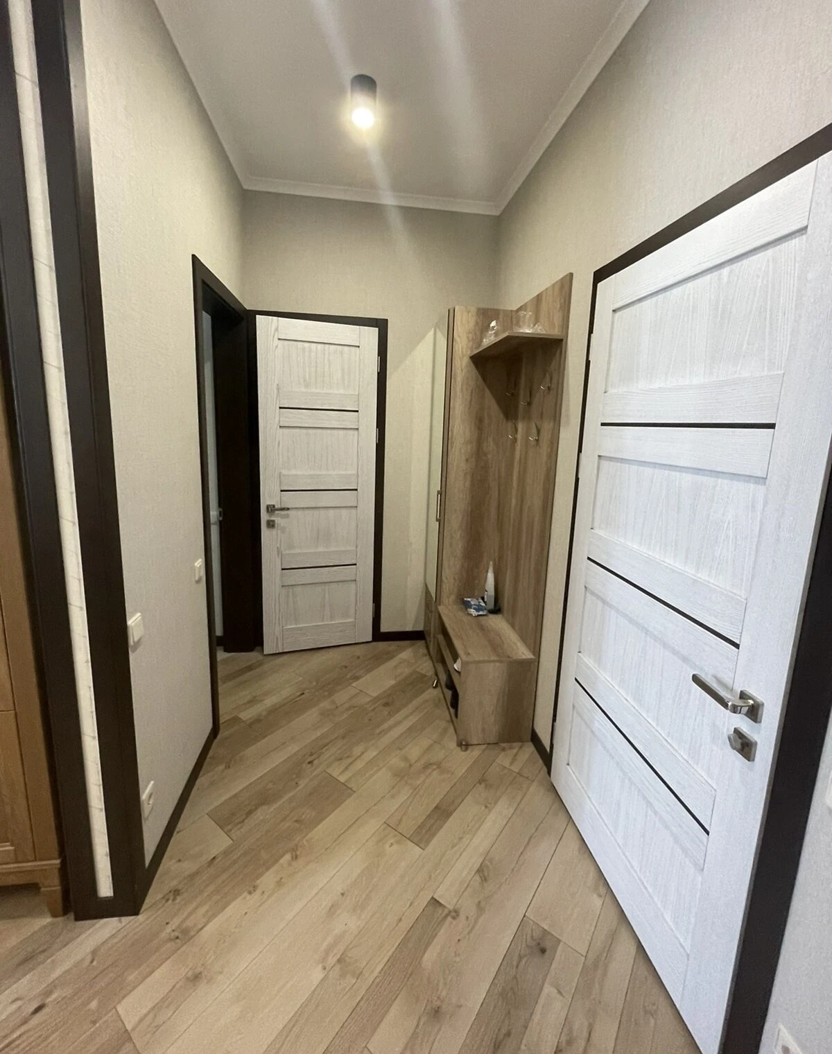 1-кімнатна квартира, Печерський: євроремонт, укриття в будинку