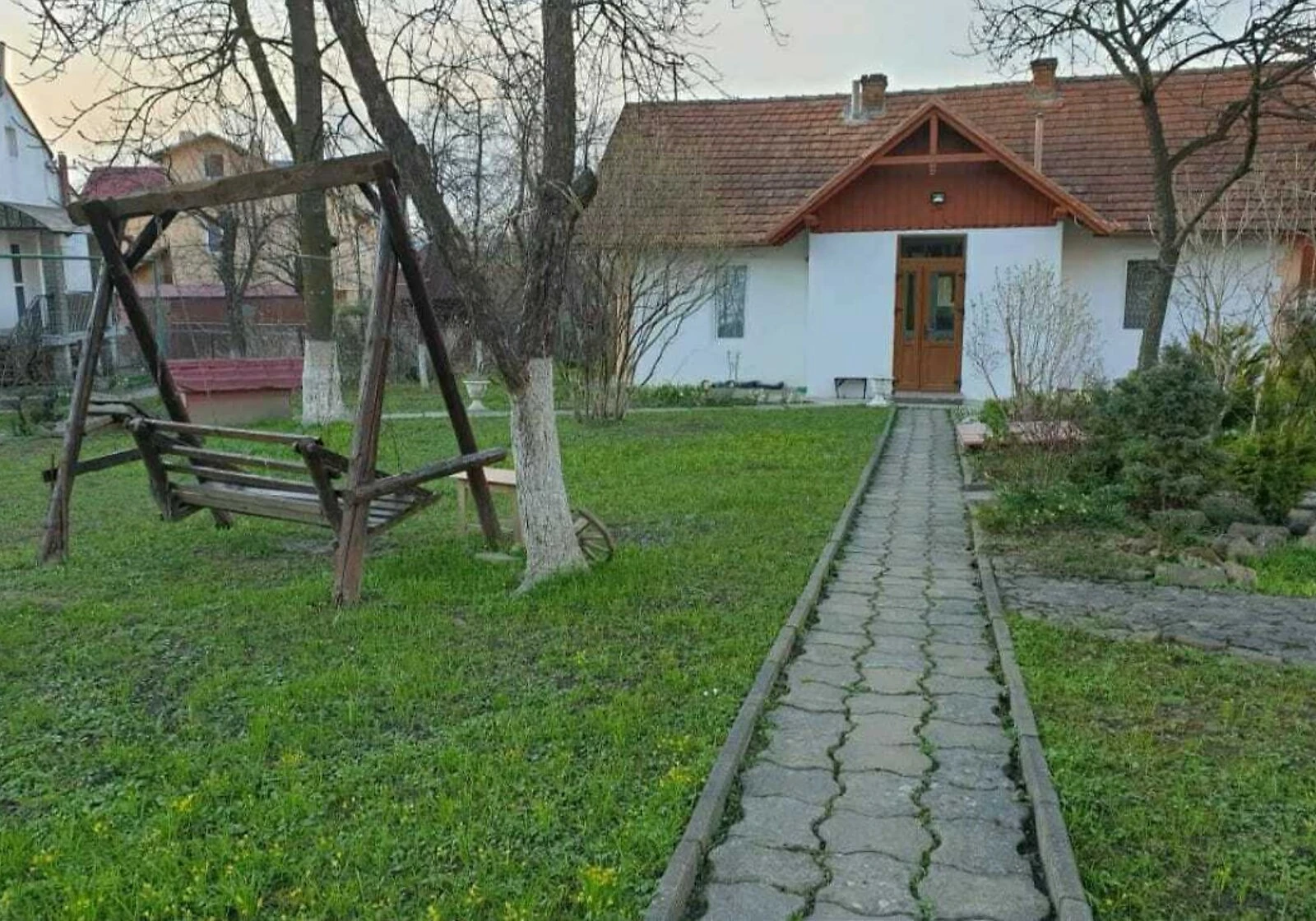 Ділянка 9.26 сотки, Трускавець: під житлову забудову, будинок