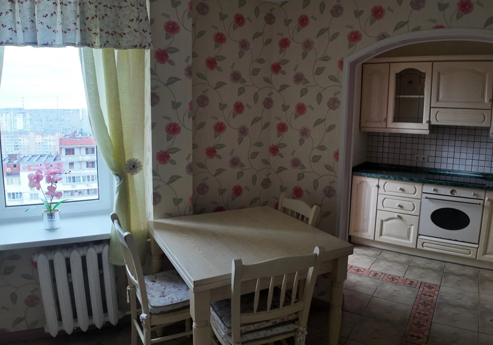 3-кімнатна квартира, Троєщина: дизайнерський ремонт, кухня-студія, фото 5
