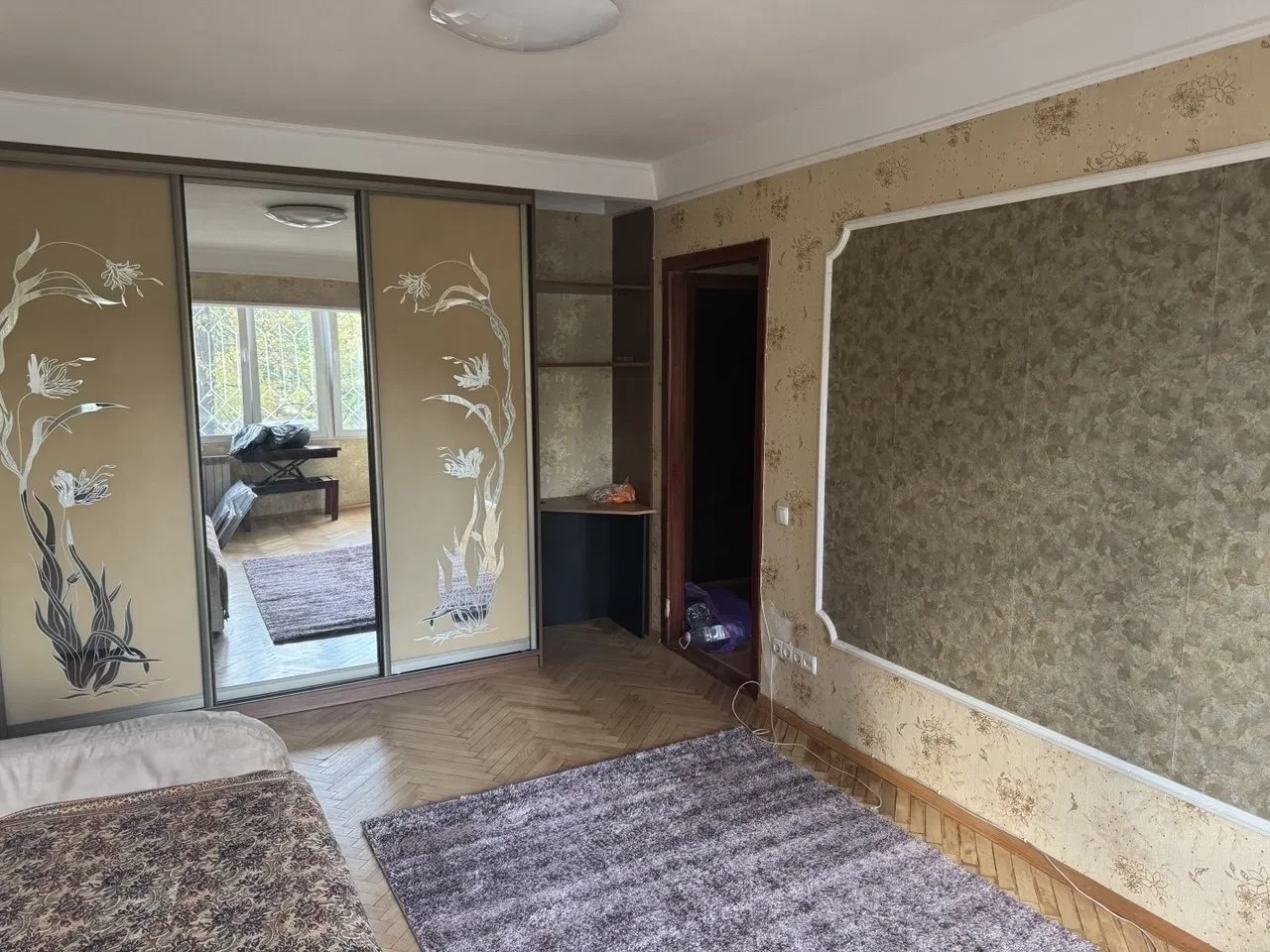 1-кімнатна квартира, Дніпровський: велике озеро, річка, канал