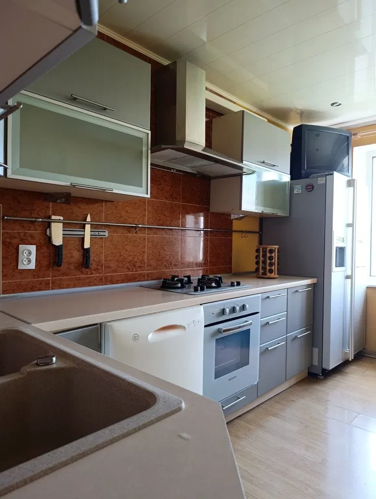 3-кімнатна квартира, Хортицький: біля Амстору, кондиціонери
